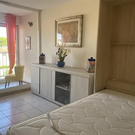 Apartmán Traversant Avec Varanda - 2 Pers. - Fr-1-874-96 *